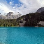 COMO LOS CARACOLES POR LAS ROCKY MOUNTAINS, CANADÁ